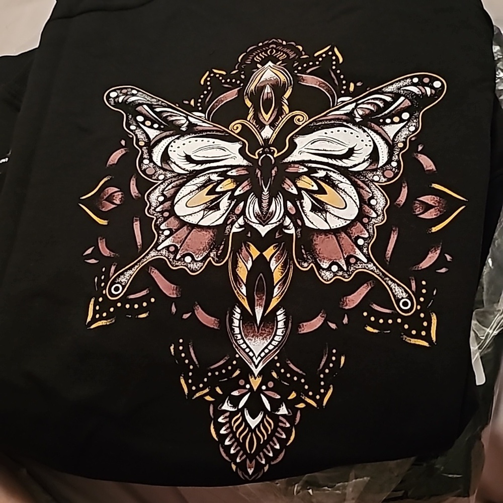 New Torrid Mandala Butterfly Super Soft Fleece Crew Neck Raglan Sweatshirt